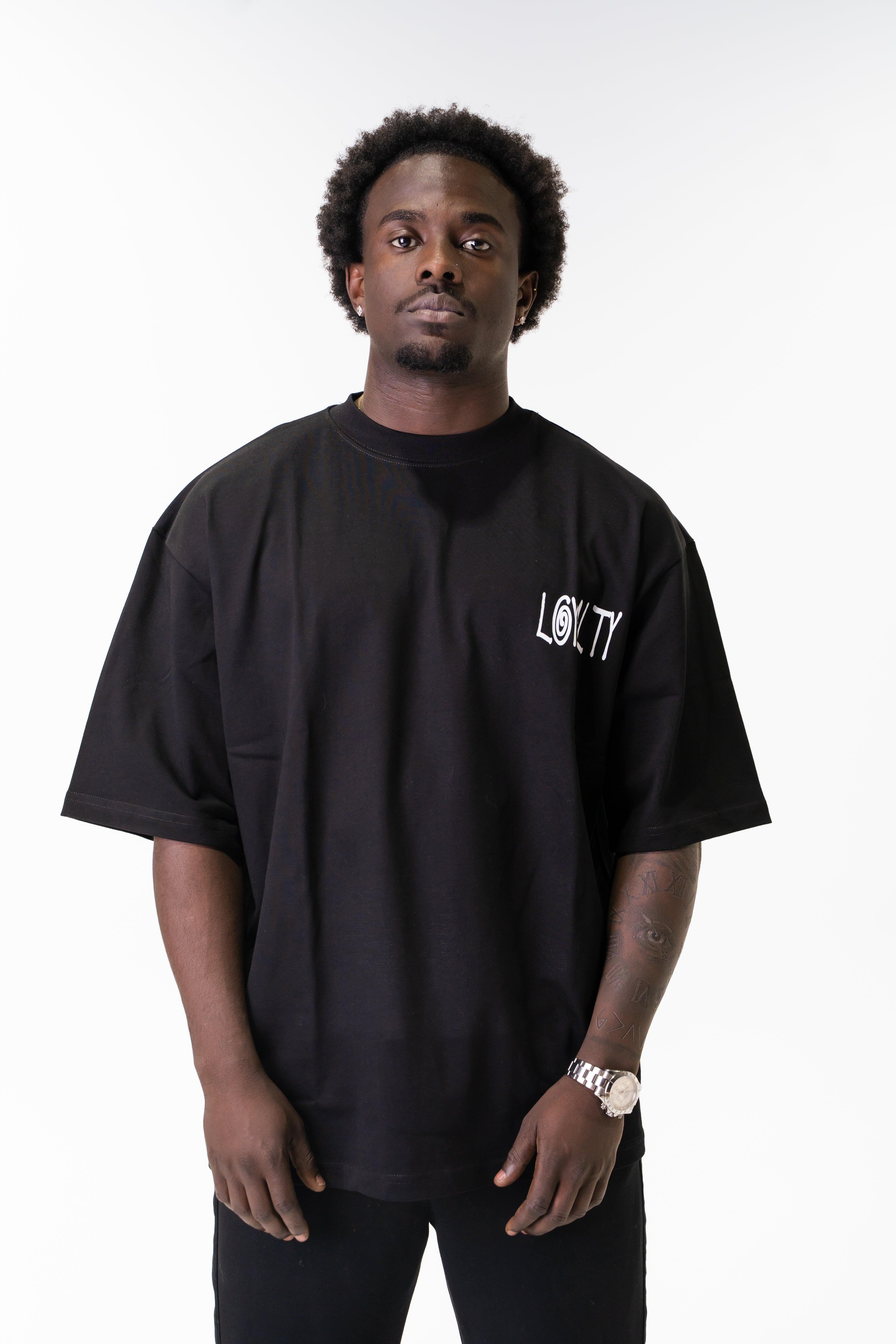 T-Shirt Oversize "Floral Loyalty Season 25"