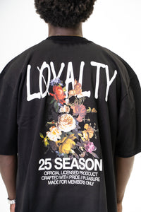 T-Shirt Oversize "Floral Loyalty Season 25"